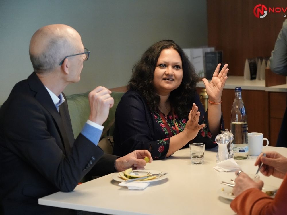 Professionals networking during Autism Research Germany 2026
