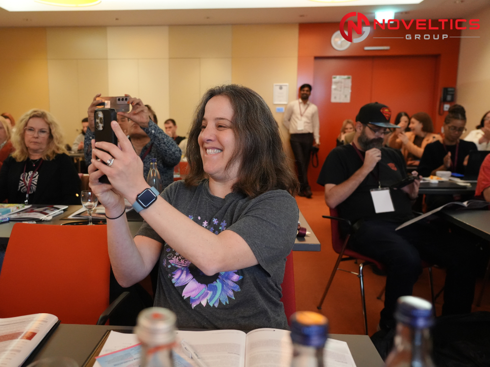 Autism_Conference_Noveltics_Robyn_Van_Brunt_2