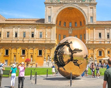 Vatican-City-Museum.